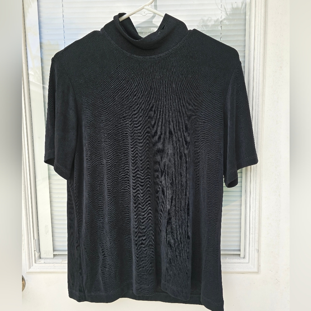 Chicos Black Turtleneck Short Sleeve Top